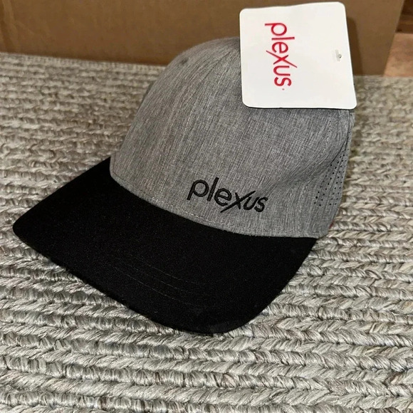 NWT Heather Gray Cap Hat Unisex Pink Drink Ambassador P L E X U S - Picture 1 of 9